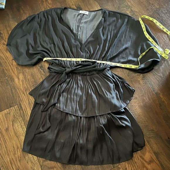 C’isa Gray tie waist dress size M - Picture 4 of 8